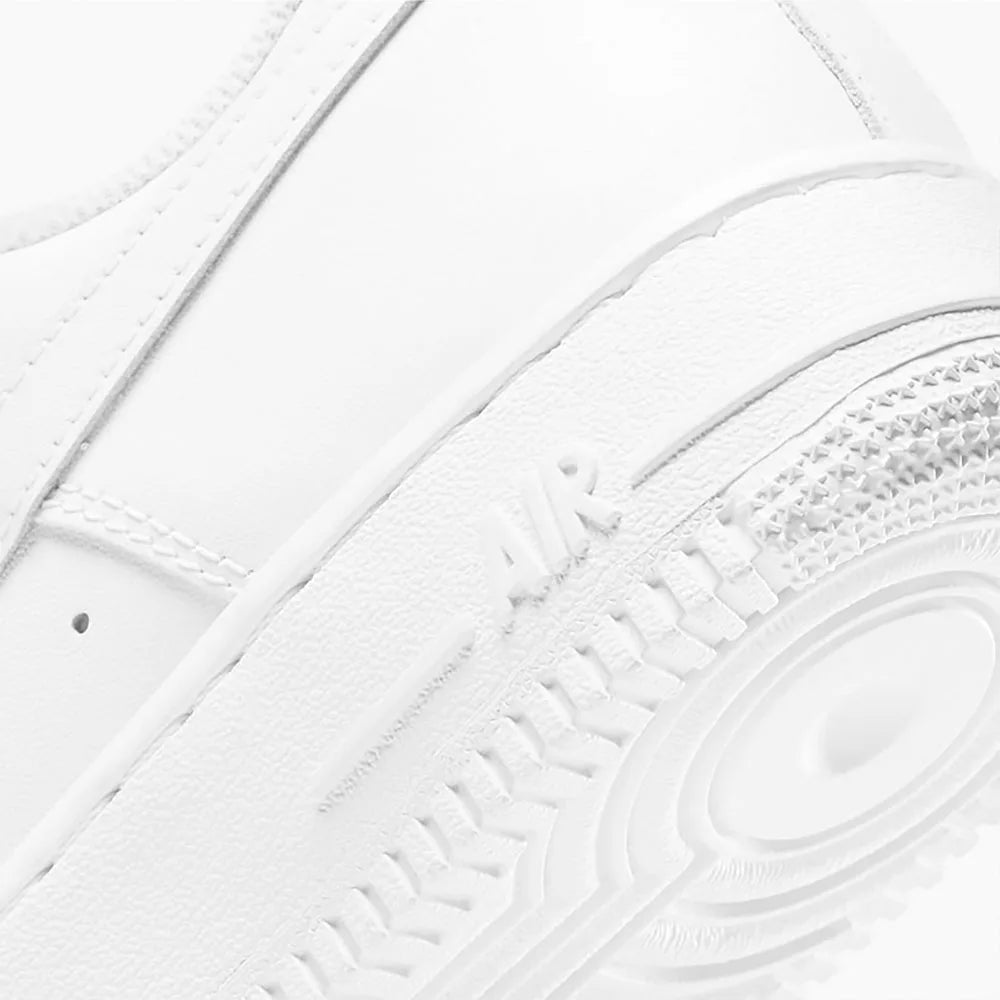 Timeless White Leather Low-Top Sneakers™
